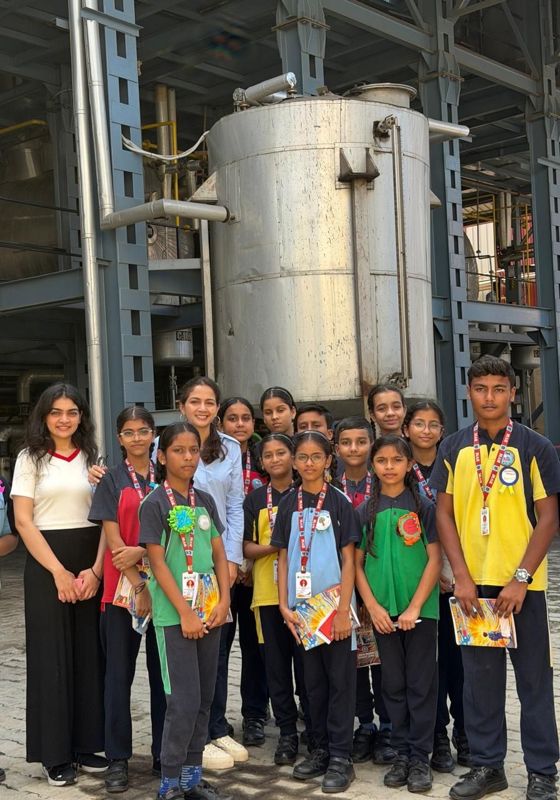 Students on the plant tour